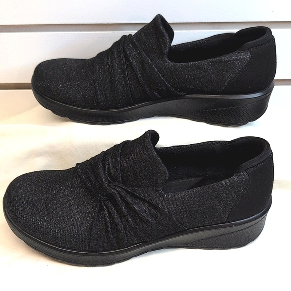 Women’s Bzees Glimmer Washable Slip-On Shoes - Black - Size 8 W NWOB - Picture 6 of 10